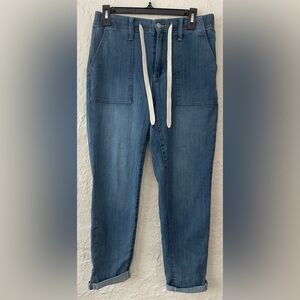 Judy Blue Clearwater Lightweight Cuffed  High Rise Straight Jeans Elastic; 7/28